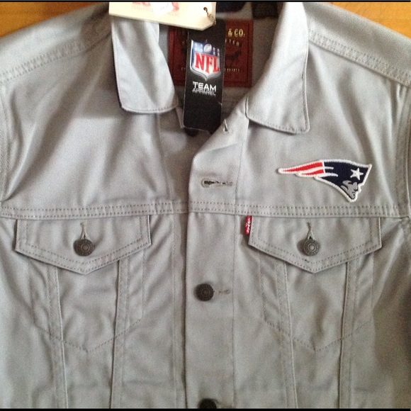 New England Patriots Levi Gray Jean Jacket  Medium - Picture 7 of 8